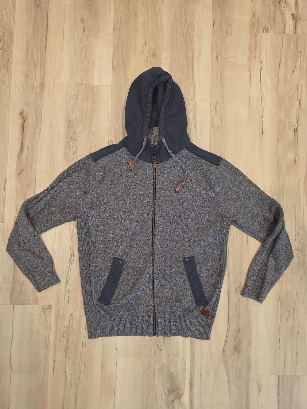 Buffalo David Bitton Gray Knit Zip-Up Hoodie with Navy Accents